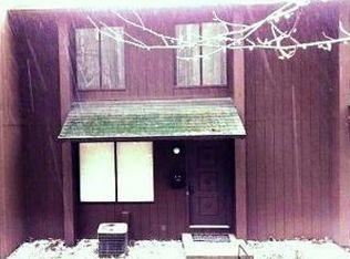 1442 Londondale Pkwy APT 4-3, Newark, OH 43055
