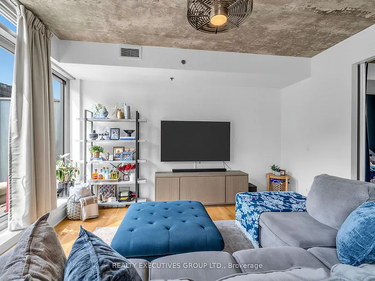 630 Queen St E #510 — Photo 14