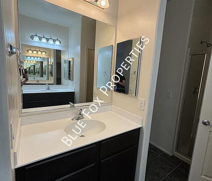 4170 N Thurston Ln #101 — Photo 26