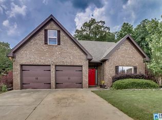 932 Valley Cir, Leeds, AL 35094