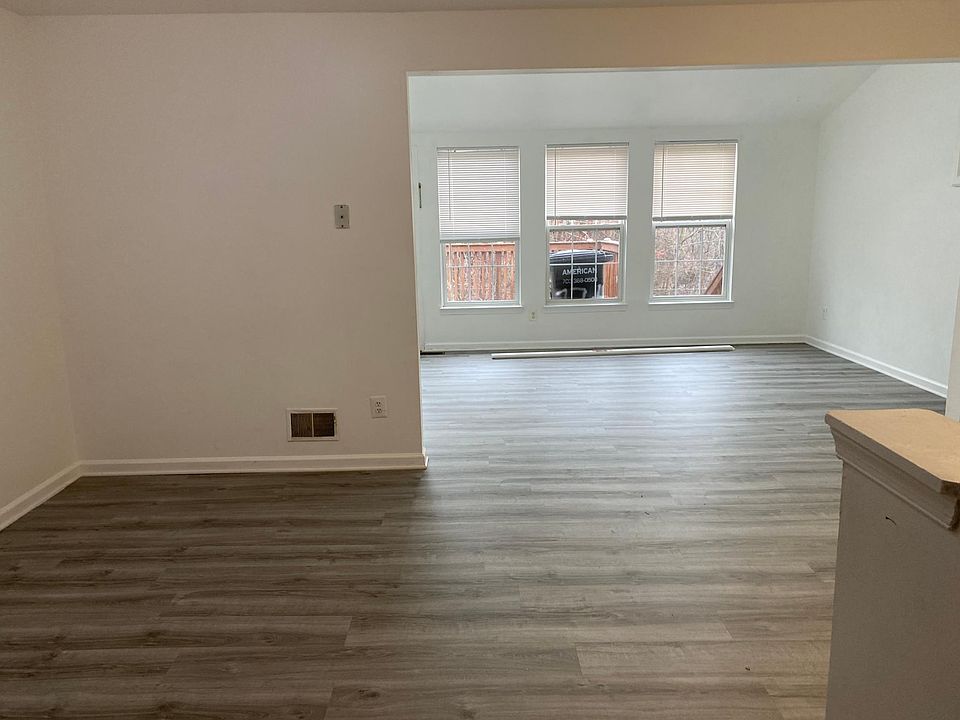 1st image of 17453 Kagera Dr #24