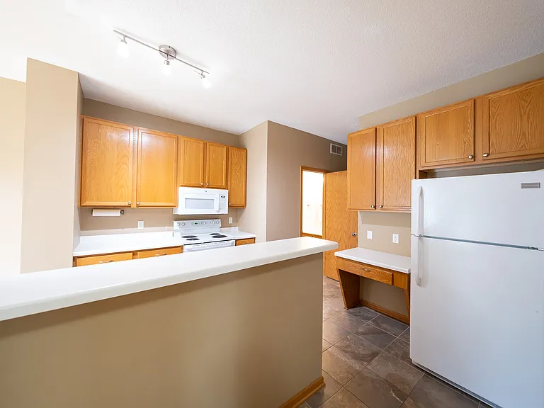 2750 Mallard Dr — Photo 5