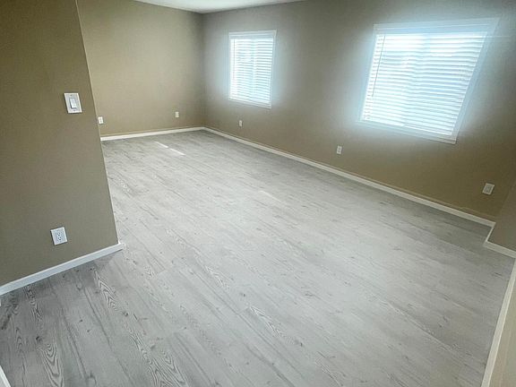 4th image of 1833 Loch Ness Way #1