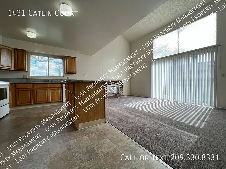 1431 Catlin Ct — Photo 8