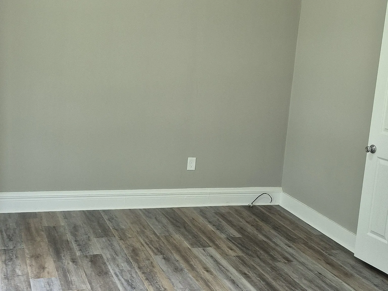 1 bed, 500 sqft, $975 — Photo 3
