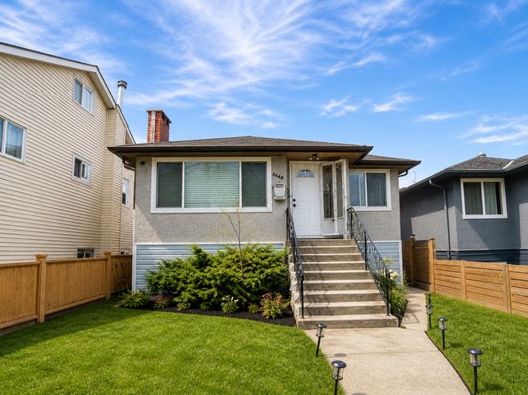 4 bedroom rental in Vancouver — photo 2