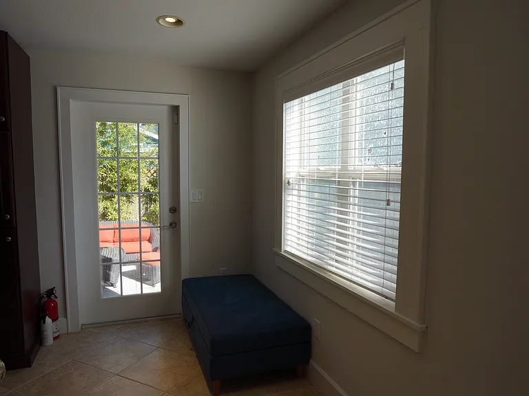 1007 12th Ave N — Photo 15