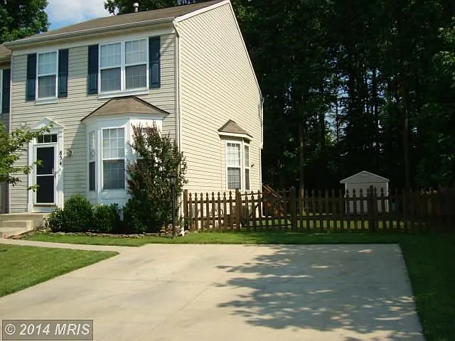 834 Knob Ct photo 1