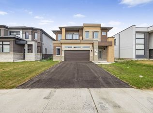 3715 Quayside Dr, Severn, ON L3V 8M9