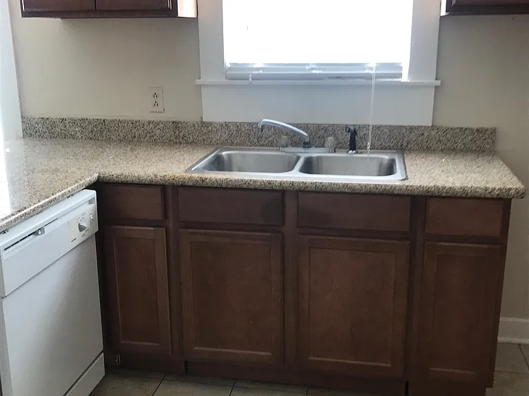 2236 Perkins Rd #D4 — Photo 5