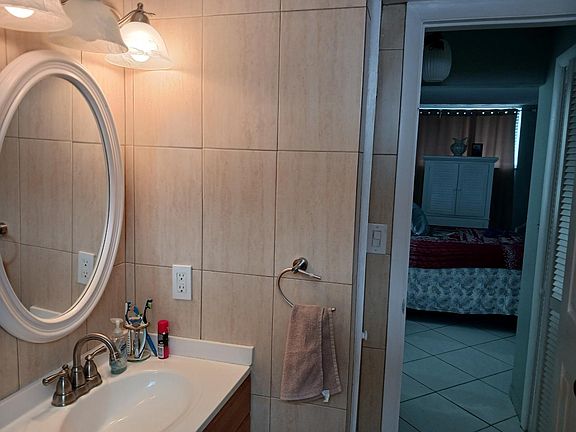 4th image of 1045 10th St APT 704