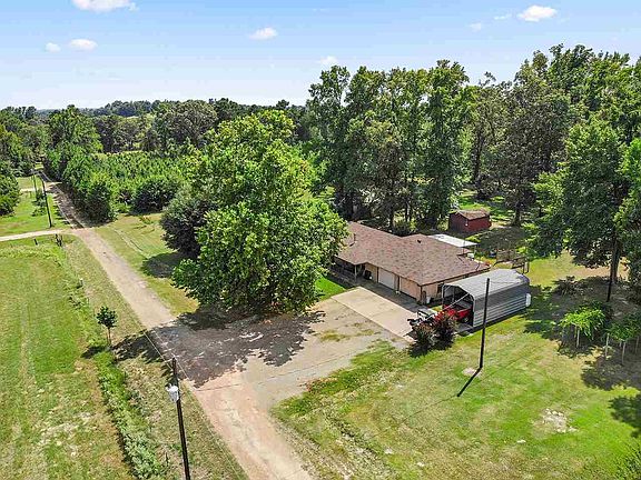2nd image of 236 Private Road 3163