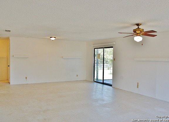 5th image of 4823 Featherock Dr