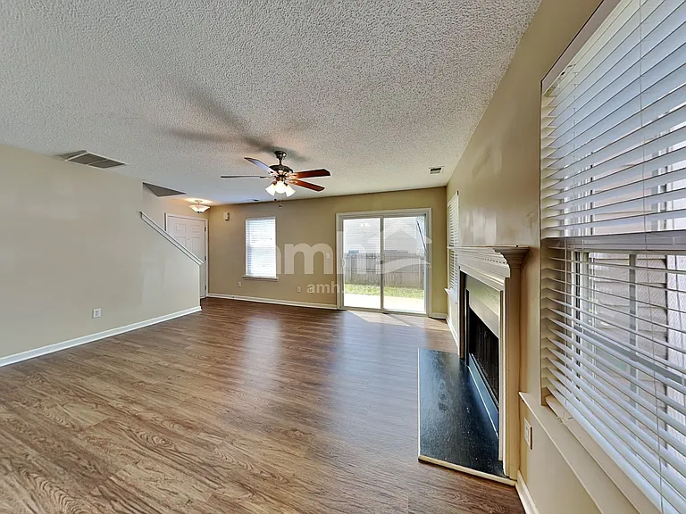 3134 Marcony Way — Photo 5