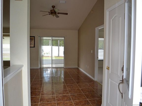 5th image of 6645 N Darlington Dr