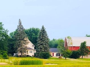 2415 Clairville Rd, Oshkosh, WI 54904
