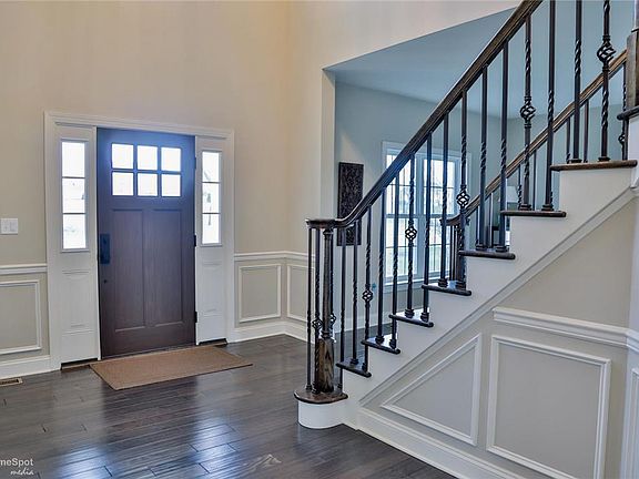 5th image of 4315 Belmont Dr