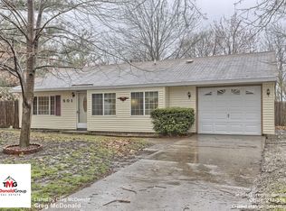 501 Bonnymeade Dr, Champaign, IL 61821