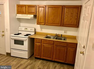 3416 Monarch Ln #B-1, Annandale, VA 22003