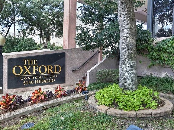 2nd image of 5150 Hidalgo St Unit 703