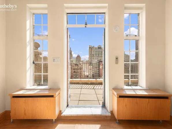 60 Gramercy Park North image 6 of 20