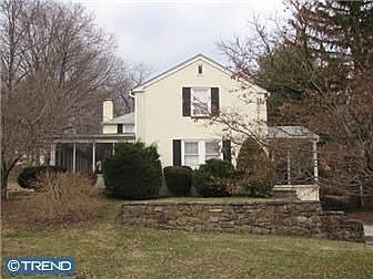 2nd image of 601 E Anderson Ave