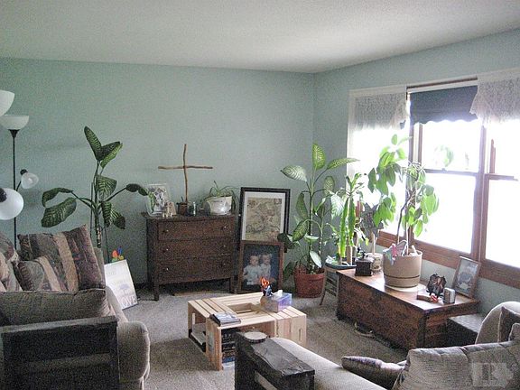 4th image of 2354 Heron Pl