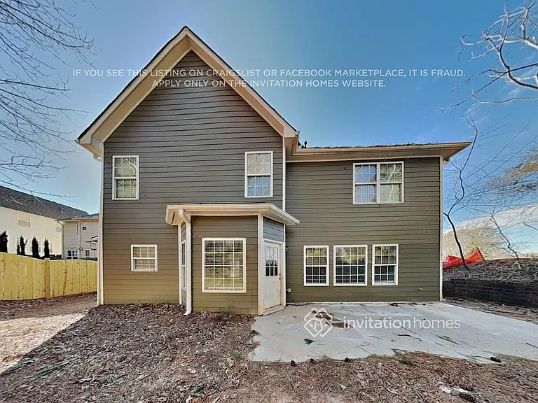 2096 Somerset Pl SE — Photo 22