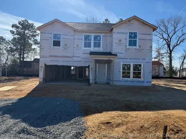 76 Colorado Ct, Spring Lake, NC 28390