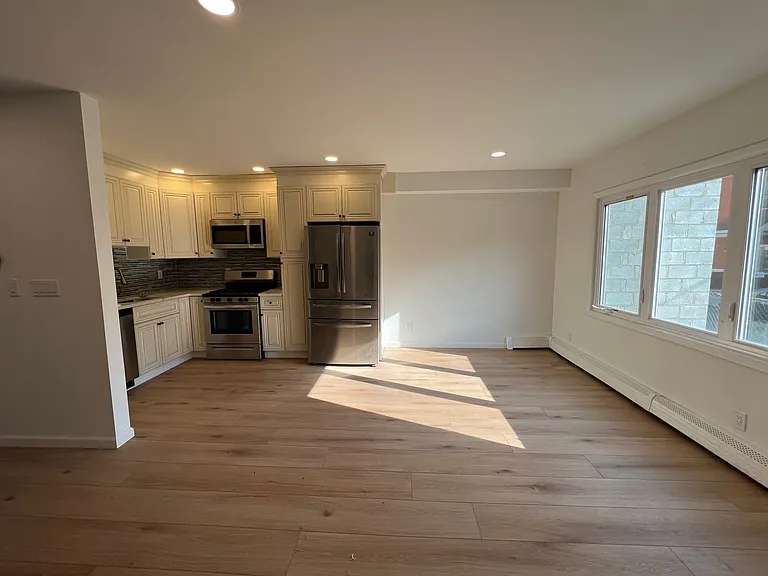 Open kitchen & part of living room