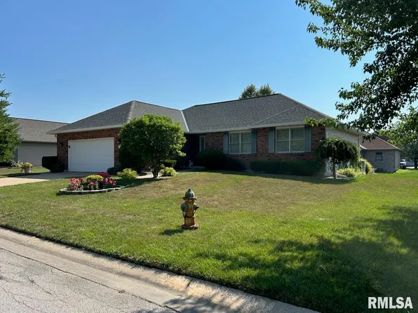 3300 Frese Dr, Quincy, IL 62305