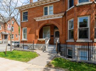 41 William St #2, Kingston, ON K7L2C3