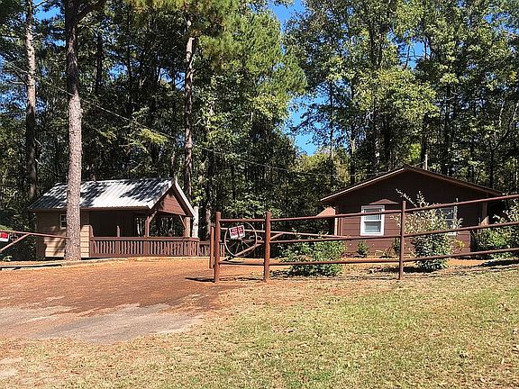 3rd image of 6460 State Highway 21 W