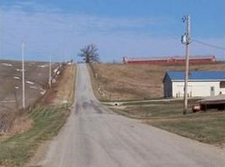 18640 Richert Rd, Danville, OH 43014