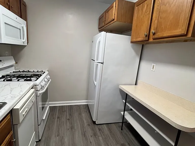 133 W Reed Ave — Photo 5
