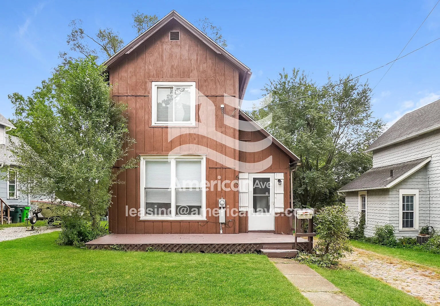 3 bed, 1.0 bath, 1206 sqft, $1,450 — Photo 1