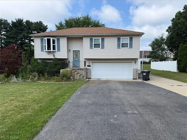 84 Howard Ave, Youngstown, OH 44515