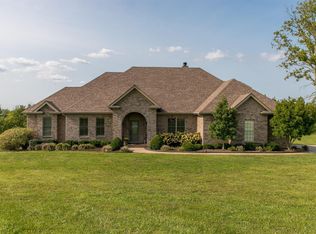 240 Cave Run Cir, Nicholasville, KY 40356
