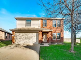 2103 Van Zandt Dr, Grand Prairie, TX 75052