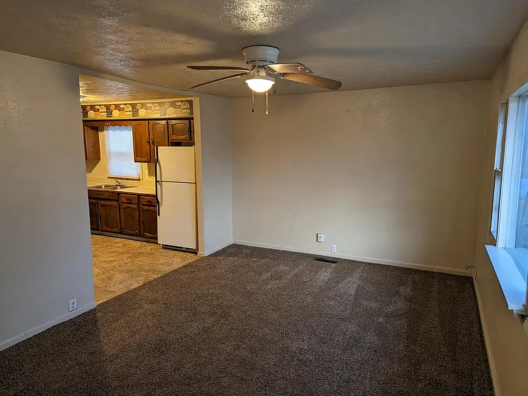 312 Mohawk St — Photo 17