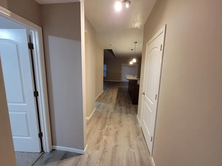 7250 Chucks Way — Photo 21