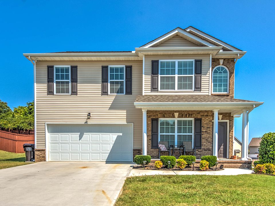 1st image of 2812 Red Ellis Ln
