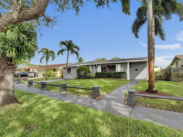 2201 N 49th Avenue, Hollywood, FL 33021