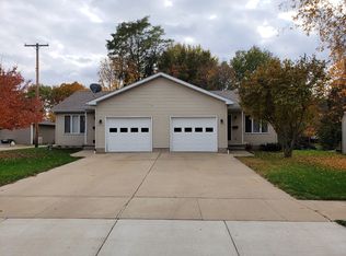 801 Illinois Ave, Ottawa, IL 61350