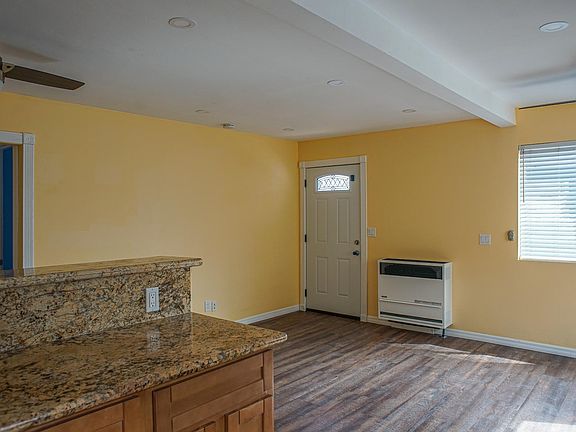 3rd image of 3037 J St