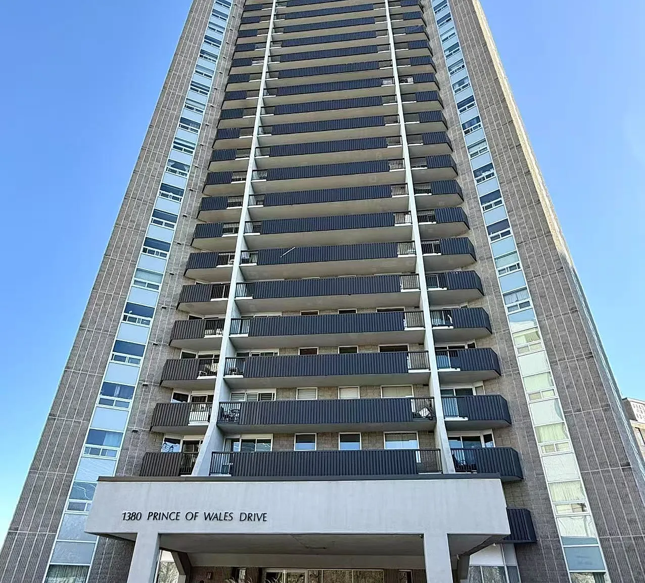 3 bed, $2,550 — Photo 1