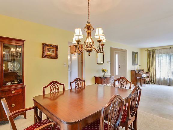 4th image of 9437 Bethany Pl