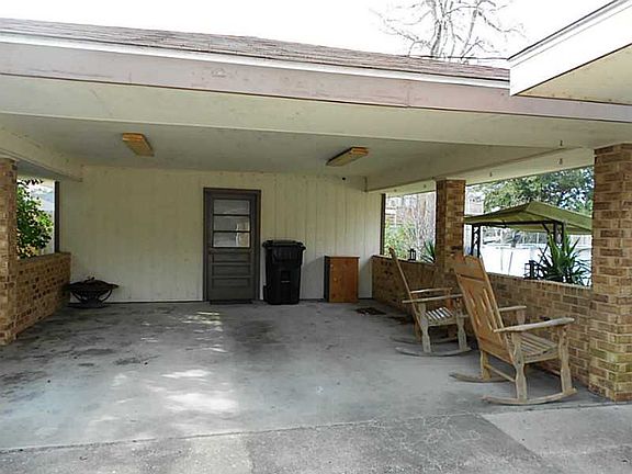 5th image of 115 Sherwood Dr