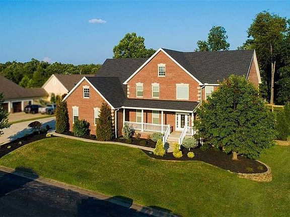 2nd image of 34 Wyndemere Dr
