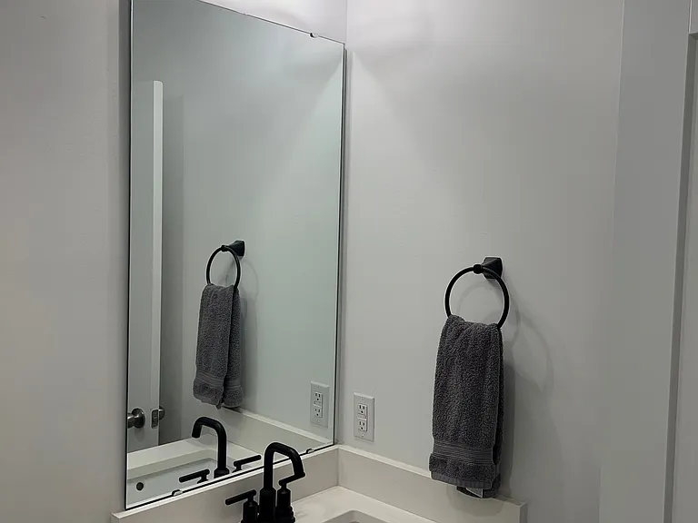 4577 Mixson Ave — Photo 11